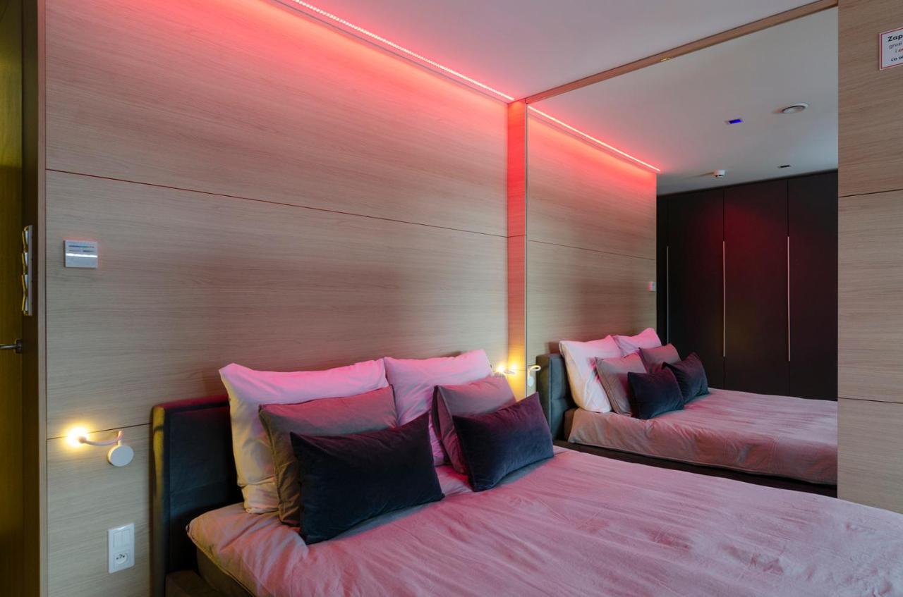 Lupoapartments Z Jacuzzi Pole Dance Leczycka 29 Klimatyzacja Parking Dostep Na Kod Łódź Kamer foto