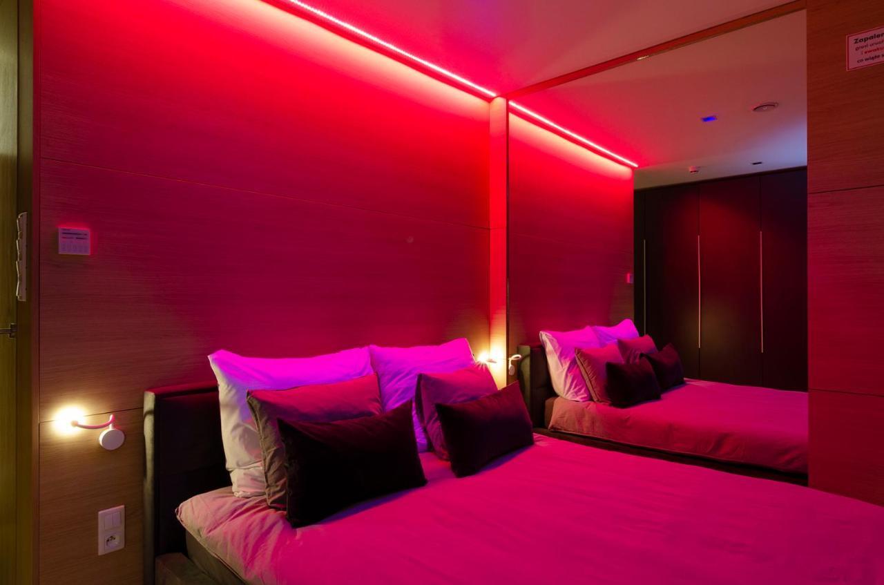 Lupoapartments Z Jacuzzi Pole Dance Leczycka 29 Klimatyzacja Parking Dostep Na Kod Łódź Kamer foto