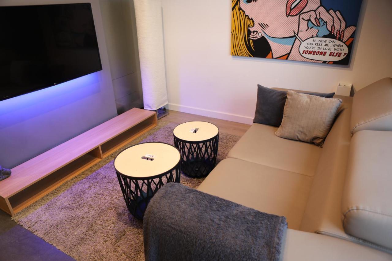 Lupoapartments Z Jacuzzi Pole Dance Leczycka 29 Klimatyzacja Parking Dostep Na Kod Łódź Buitenkant foto