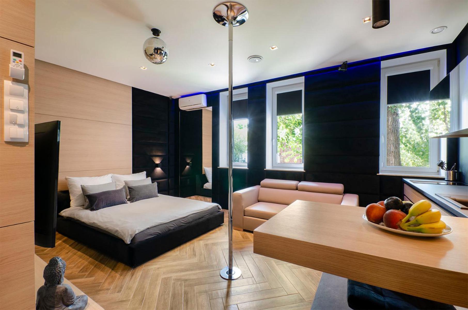 Lupoapartments Z Jacuzzi Pole Dance Leczycka 29 Klimatyzacja Parking Dostep Na Kod Łódź Buitenkant foto