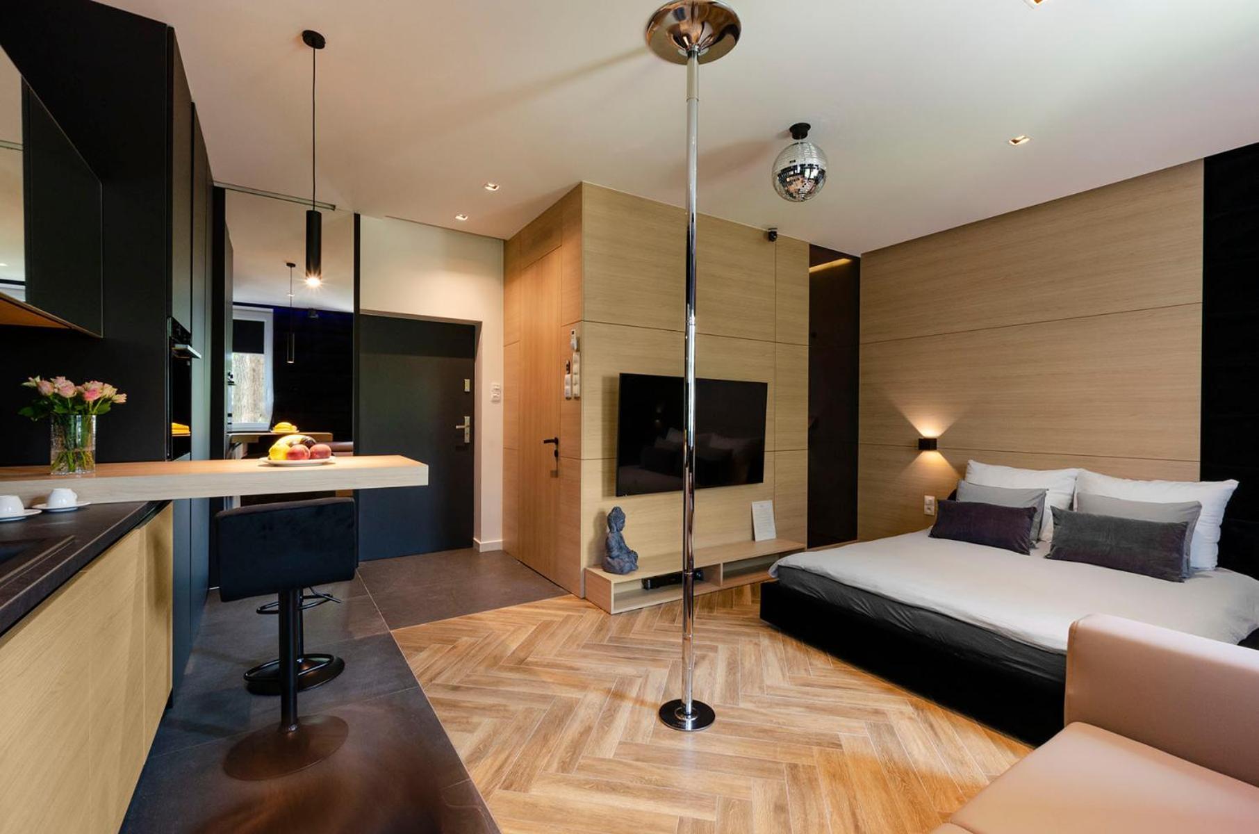 Lupoapartments Z Jacuzzi Pole Dance Leczycka 29 Klimatyzacja Parking Dostep Na Kod Łódź Kamer foto